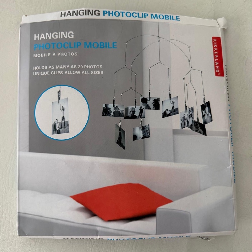 Kikkerland Hanging Photoclip Mobile